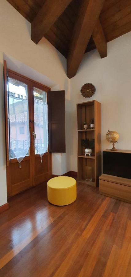 Cal Tranquil Camprodon, Acollidor Atic Al Centre Apartment ภายนอก รูปภาพ